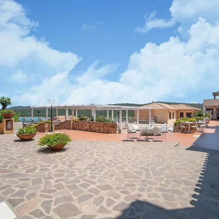 Ideal In Marinella Near Di Marinella